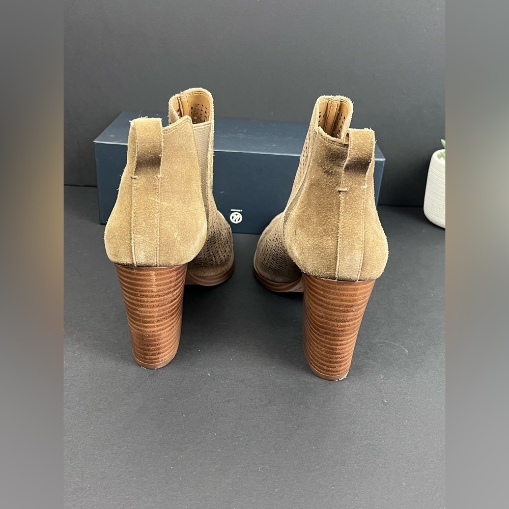 The cutest Marc Fisher suede boots, NEW! Size 9.5 - Picture 5 of 9